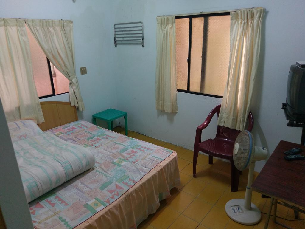 Ruishi Homestay Meishan Exterior foto